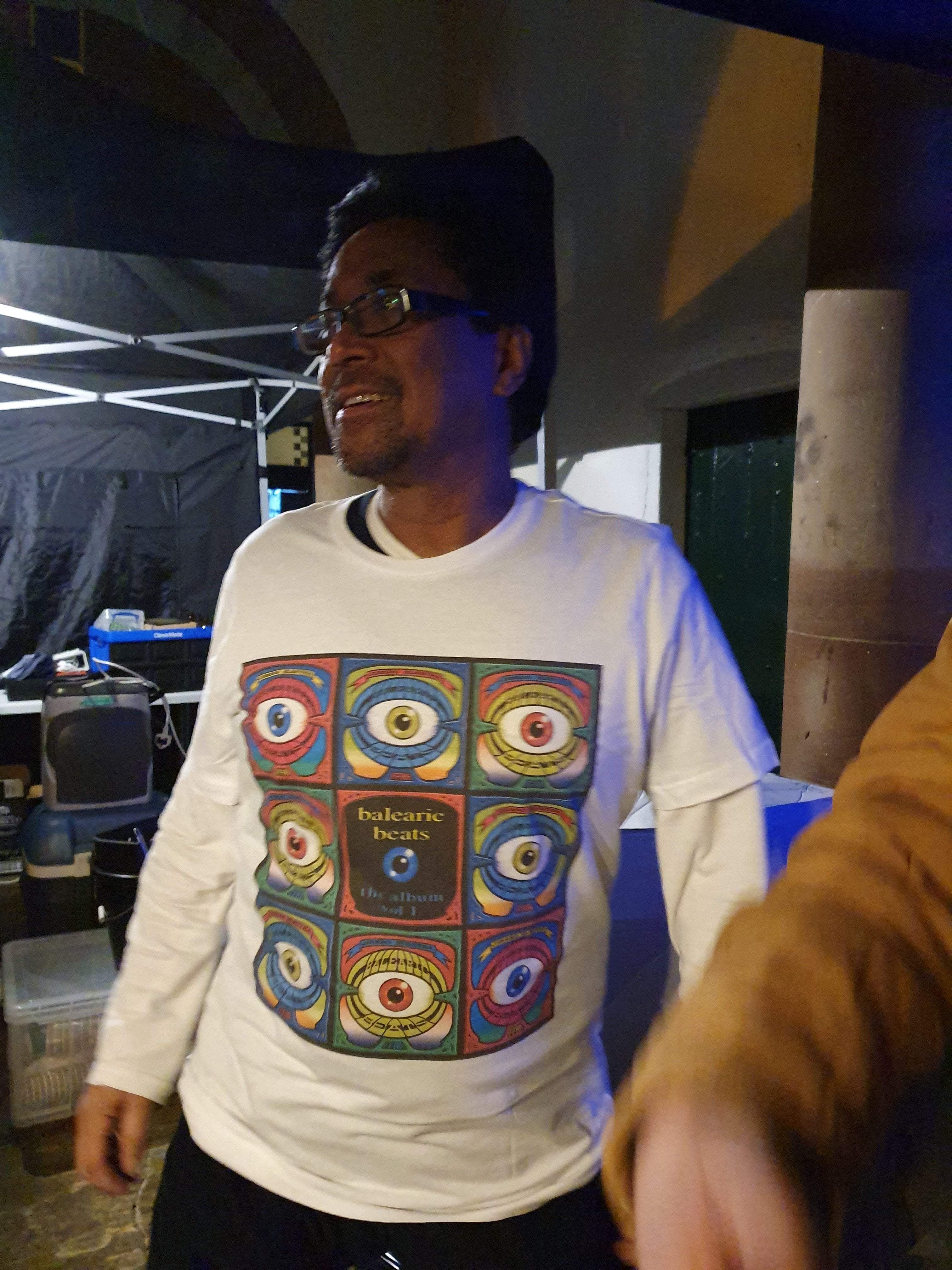 Super Limited Balearic Beats Dave Little T-Shirt / Cream-Future Past-Essential Republik