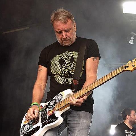 Acid Pulsar Smiler T-Shirt / Black-Future Past-Essential Republik