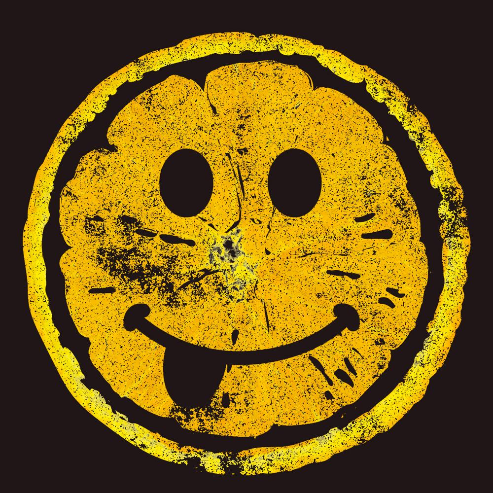 Smiler Wants To Be Adored T-Shirt / Black or White-Future Past-Essential Republik