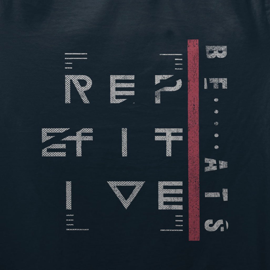 Repetitive Beats T-Shirt / Navy-Future Past-Essential Republik