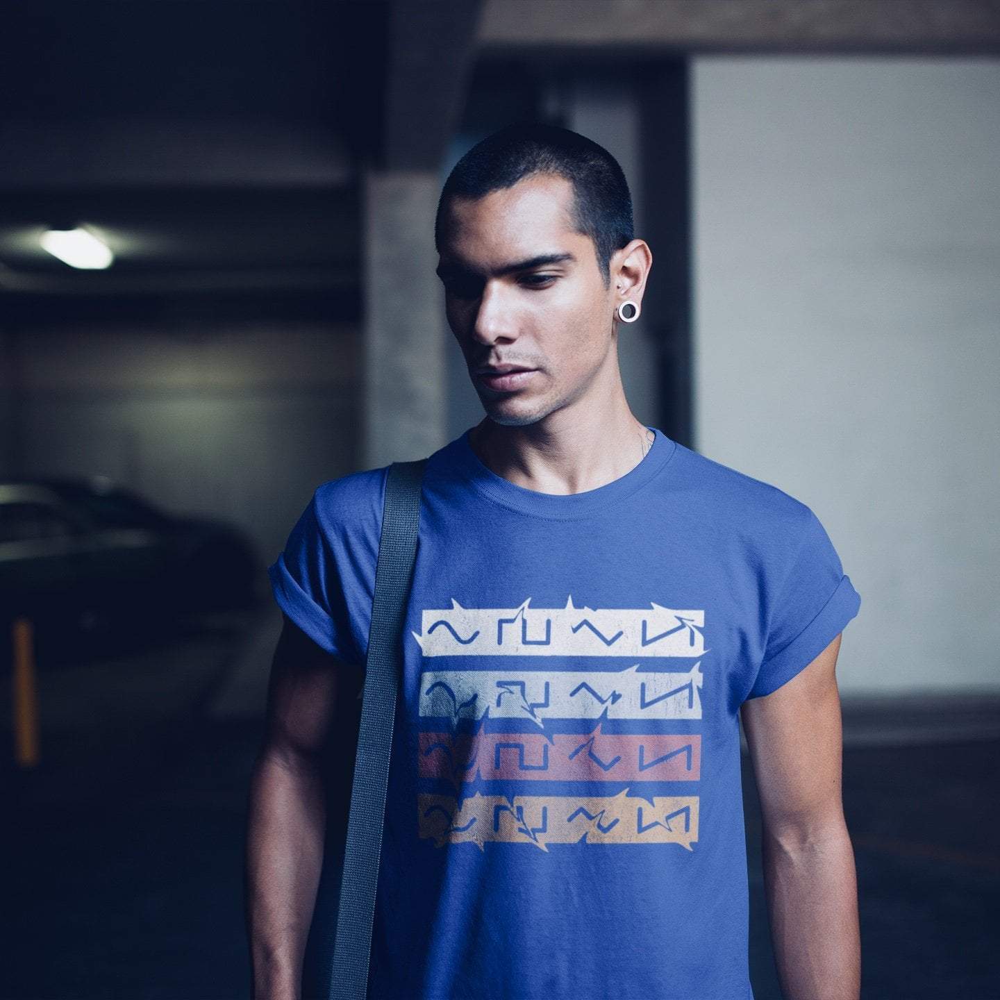 Wavy Sound Waveforms T-Shirt / Royal-Future Past-Essential Republik