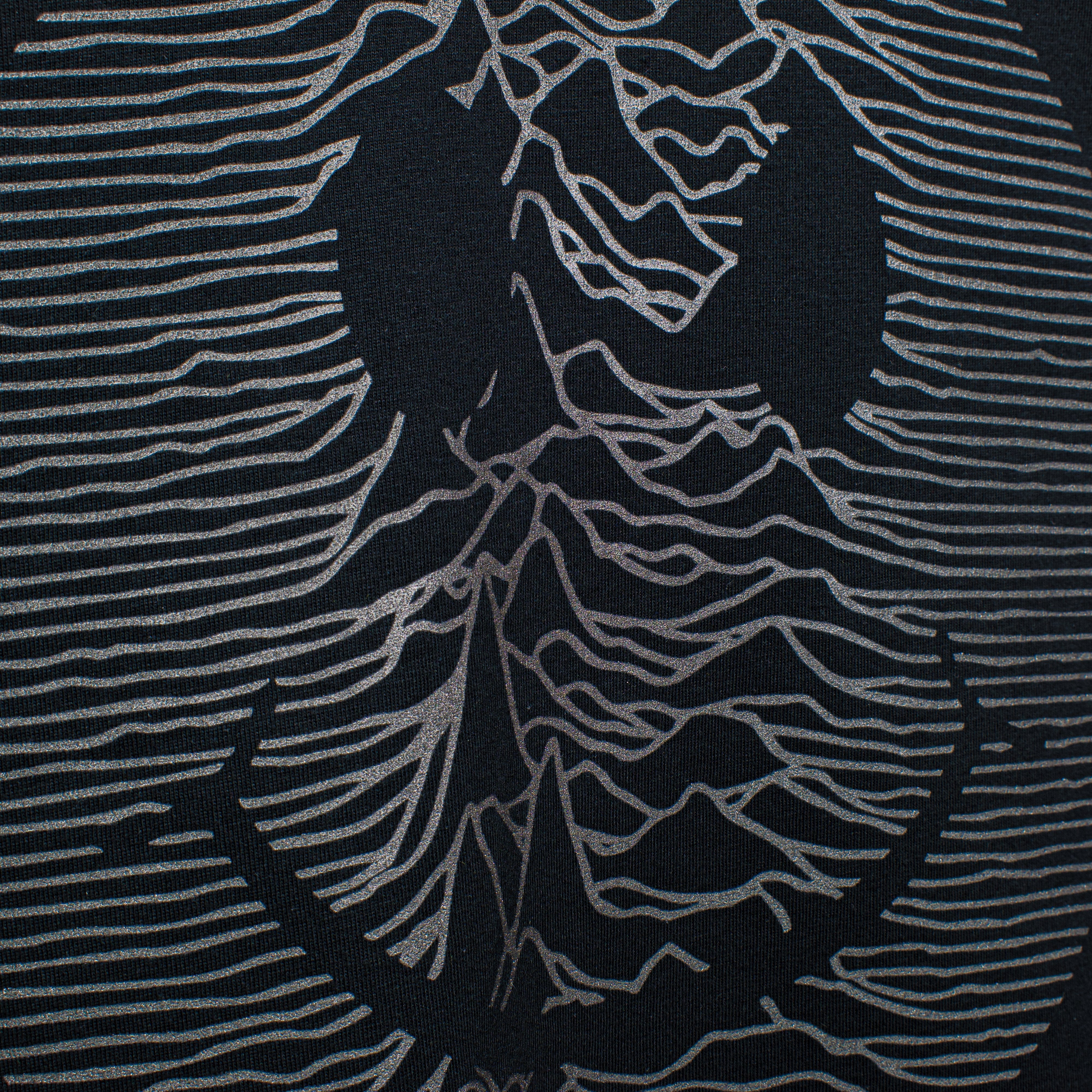 Techno Pulsar T-Shirt / Black-Future Past-Essential Republik