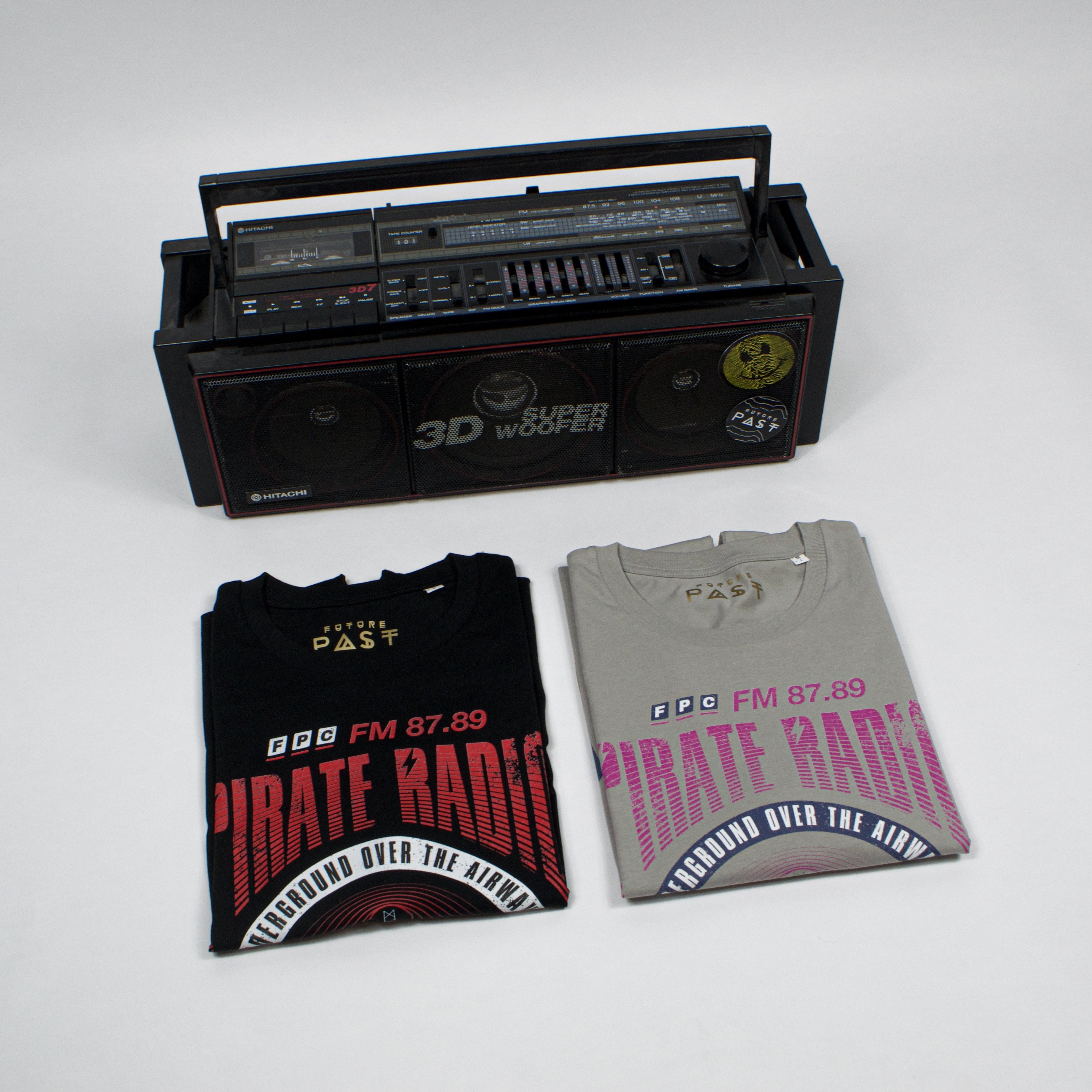 Pirate Radio T-Shirt / Black-Future Past-Essential Republik