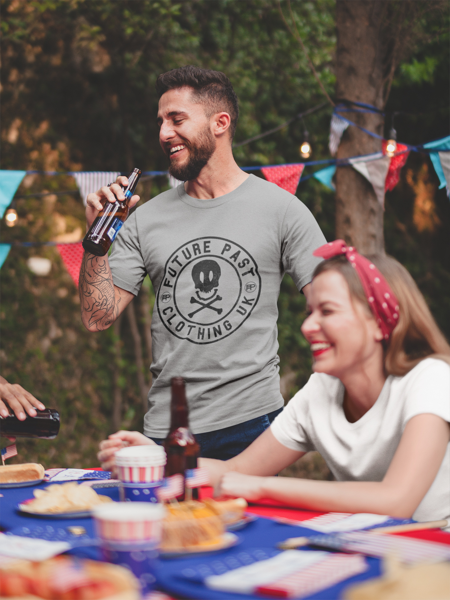 FPC Smiler Skull Logo T-Shirt / Grey-Future Past-Essential Republik