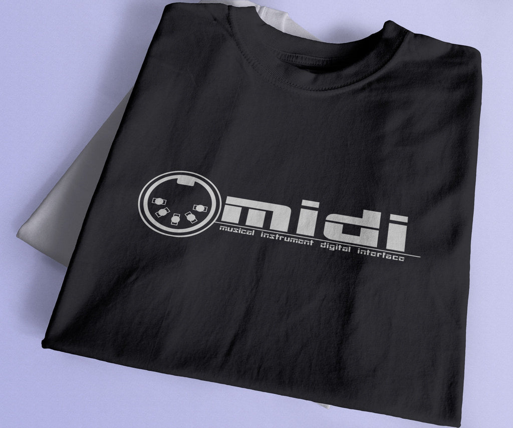 Midi T-Shirt / Black-Future Past-Essential Republik