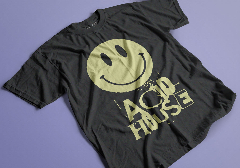 Smiley Acid House Face T-Shirt / Black-Future Past-Essential Republik
