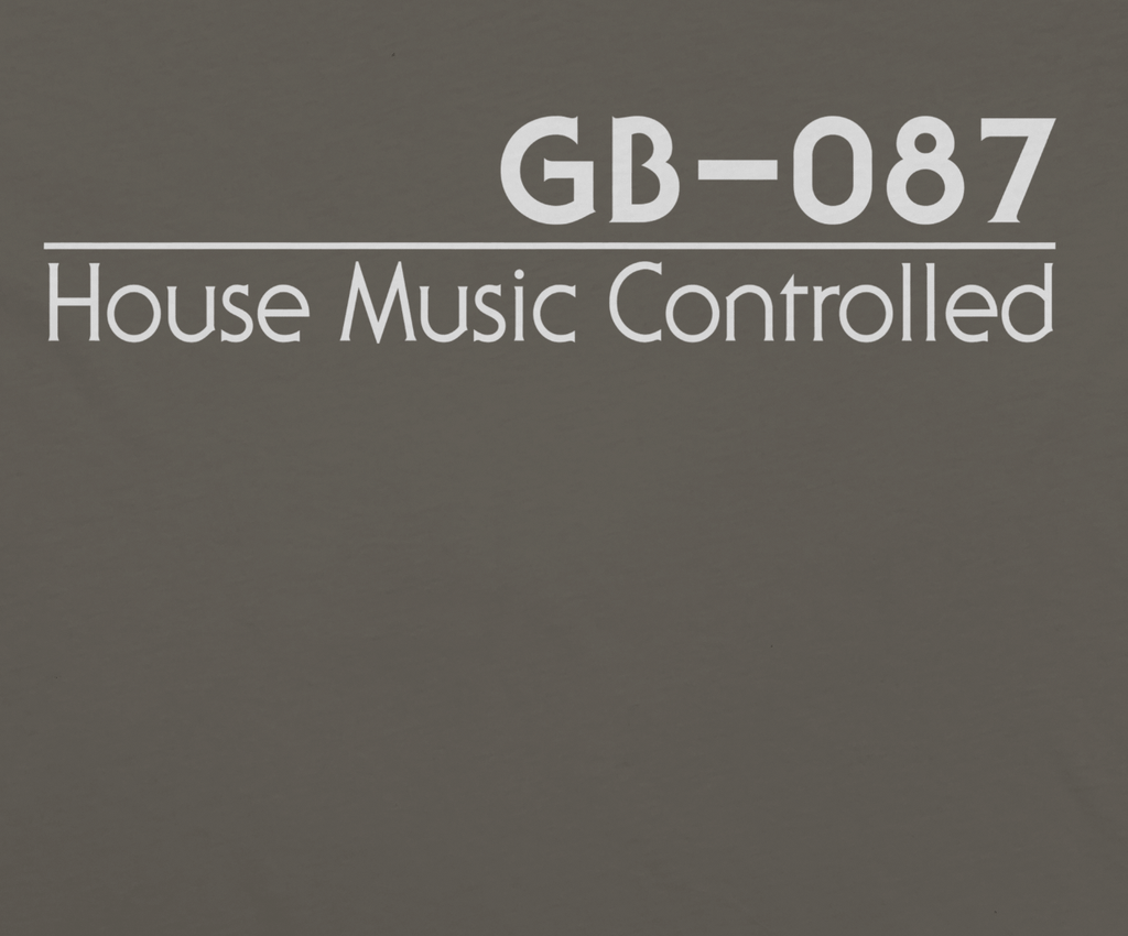 GB-087 House Music Controlled T-Shirt / Khaki-Future Past-Essential Republik
