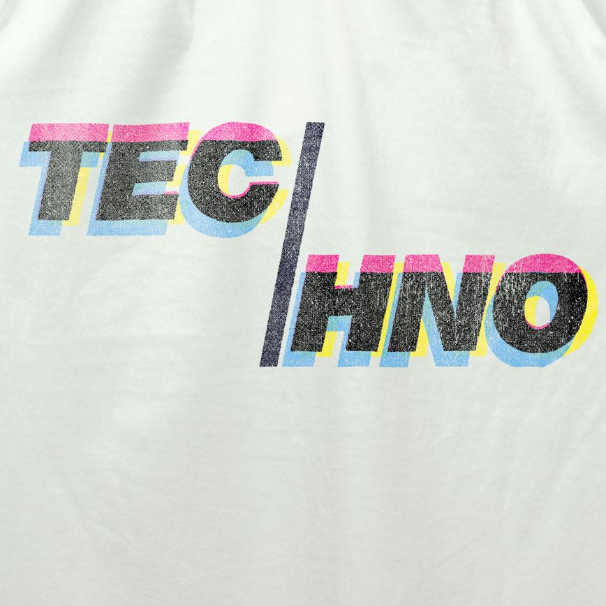 Total Techno T-Shirt / White-Future Past-Essential Republik