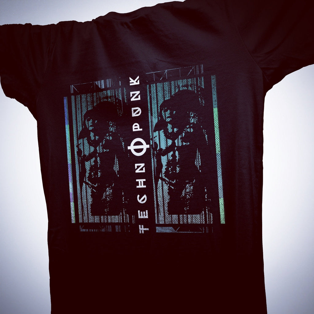 Techno Punk T-Shirt / Black-Future Past-Essential Republik